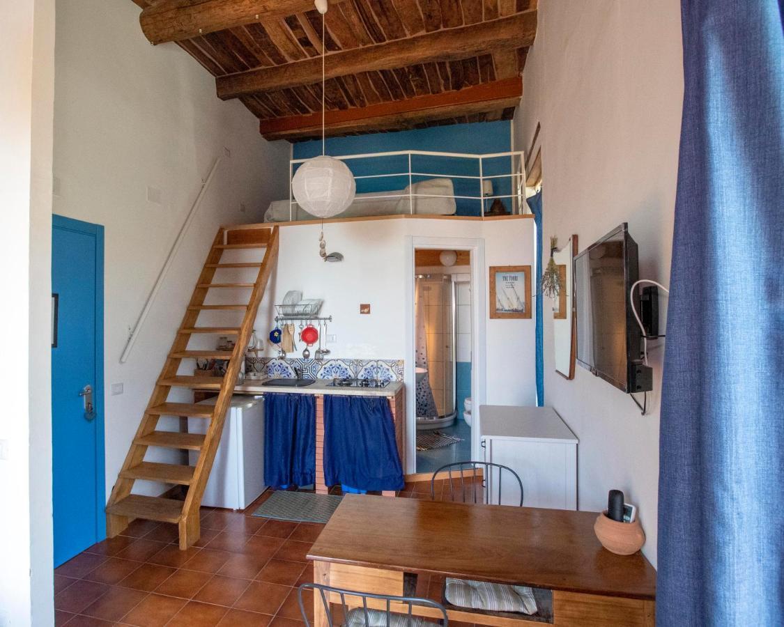 La Casa Sul Blu Albergo Diffuso Пискиота Екстериор снимка