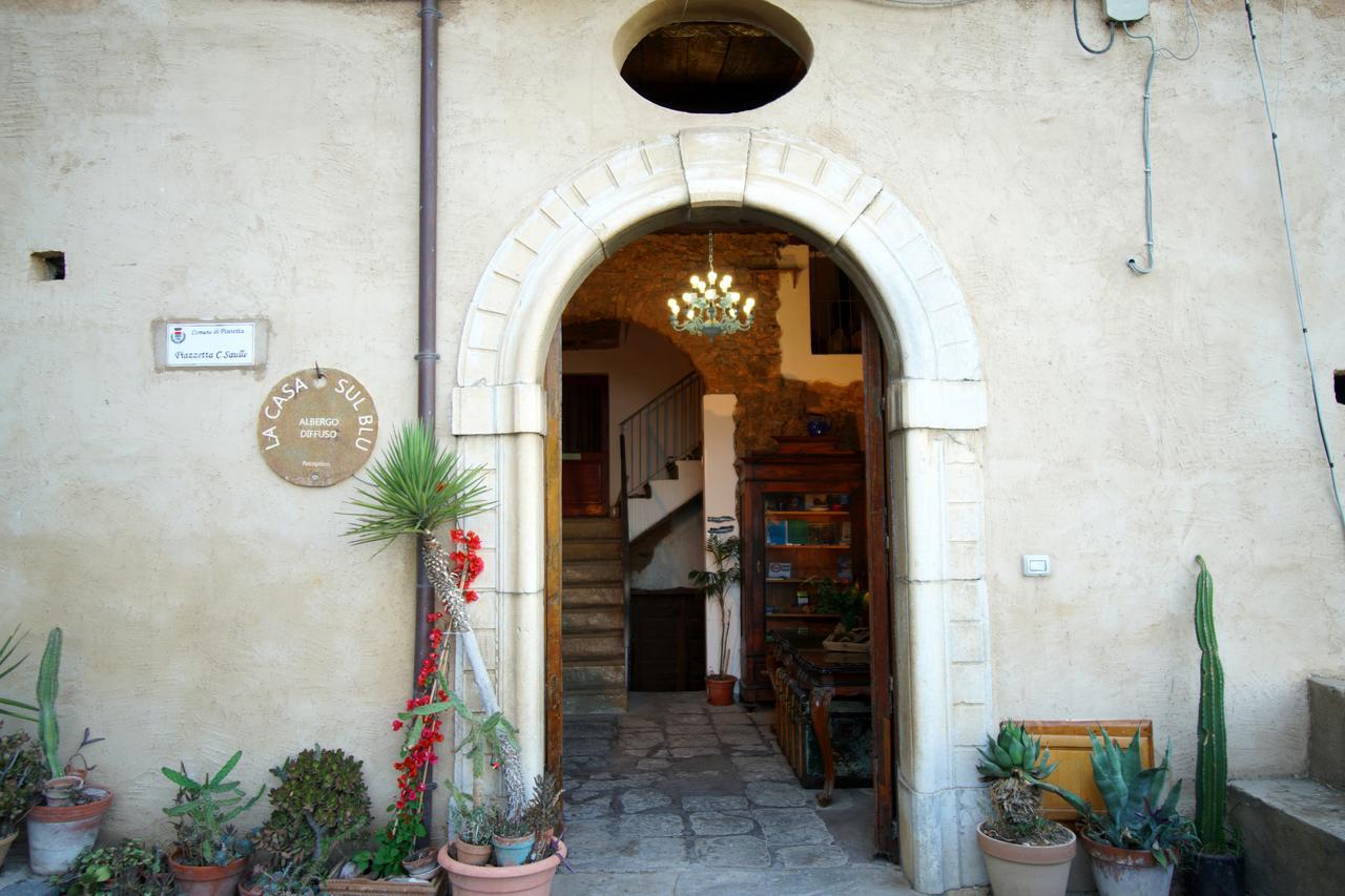 La Casa Sul Blu Albergo Diffuso Пискиота Екстериор снимка