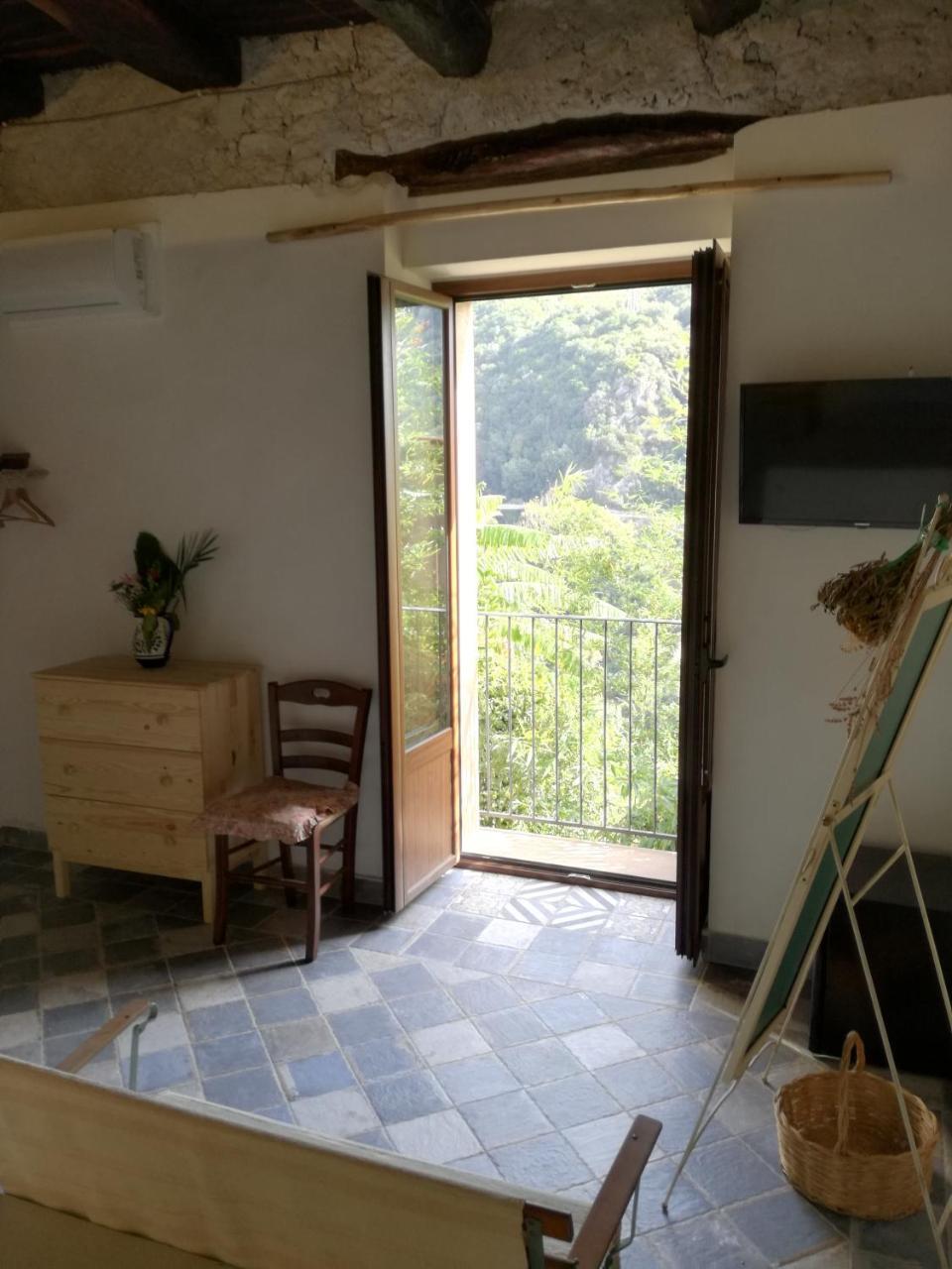 La Casa Sul Blu Albergo Diffuso Пискиота Екстериор снимка